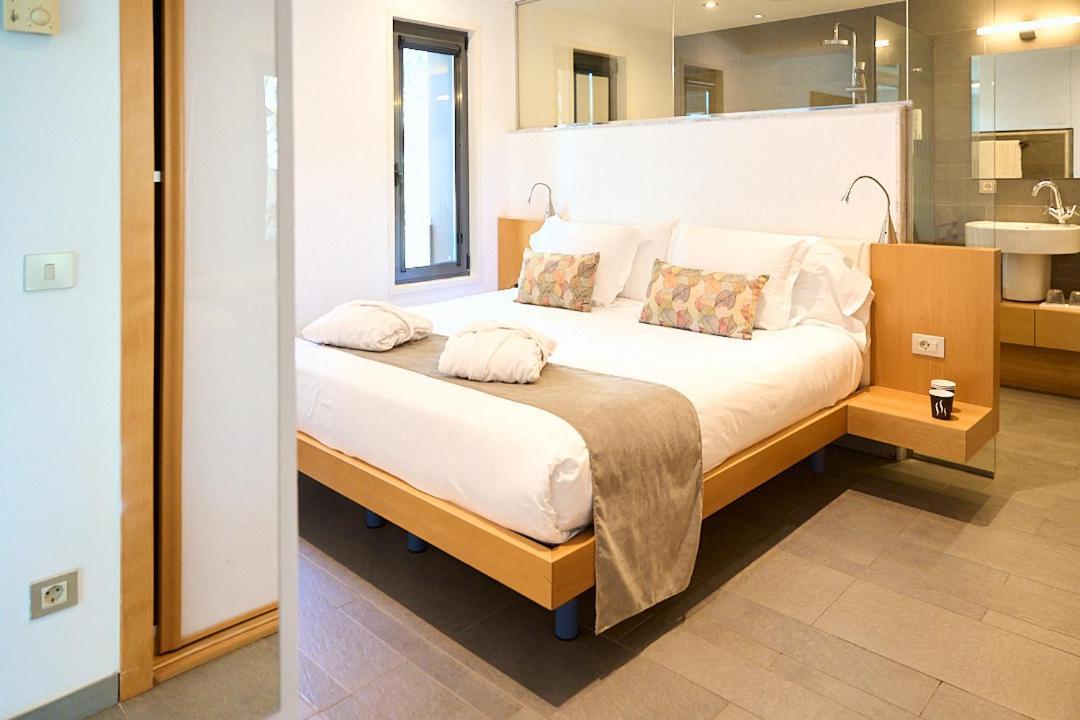 Nm Suites By Escampa Hotels Кастел Пладжа де Аро Екстериор снимка